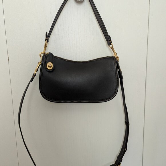 Coach Swinger Bag in Black with Brass + Bonus Leather Crossbody Strap - Picture 7 of 12